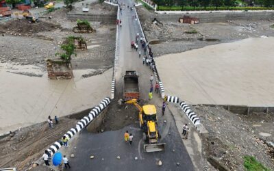 उत्तराखंड के हर खड्डे-गड्ढे का जिम्मेदार मुख्यमंत्री है।