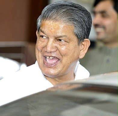 हरीश रावत जी टी-शर्ट का रंग बदला है या राजनीतिकरण कासगंज